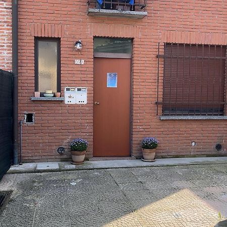 Sweet Home Aurora Trivolzio Exterior foto